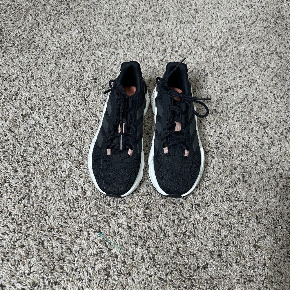 Adidas women's sneakers size 6.5